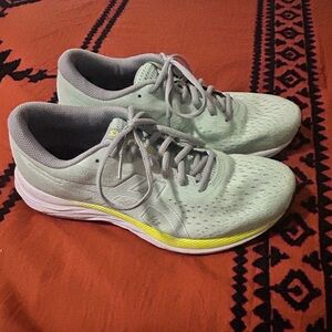 Women’s ASICS Running Shoes